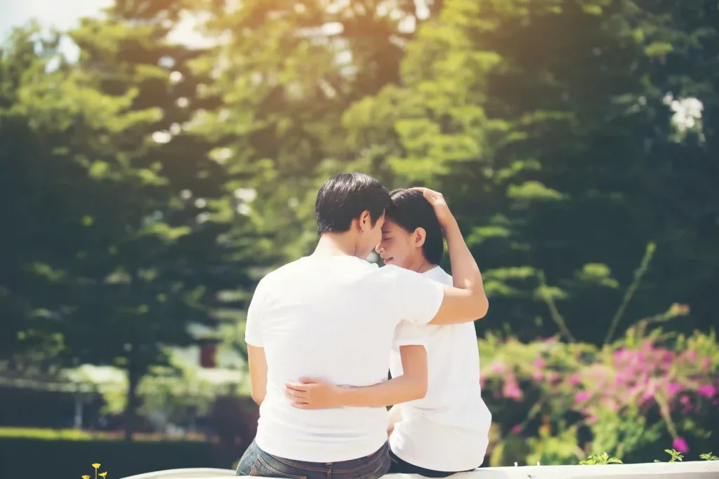 Contented couple in Marriage Helper couples workshop in Murfreesboro, TN - save your marriage with marriage counseling services
